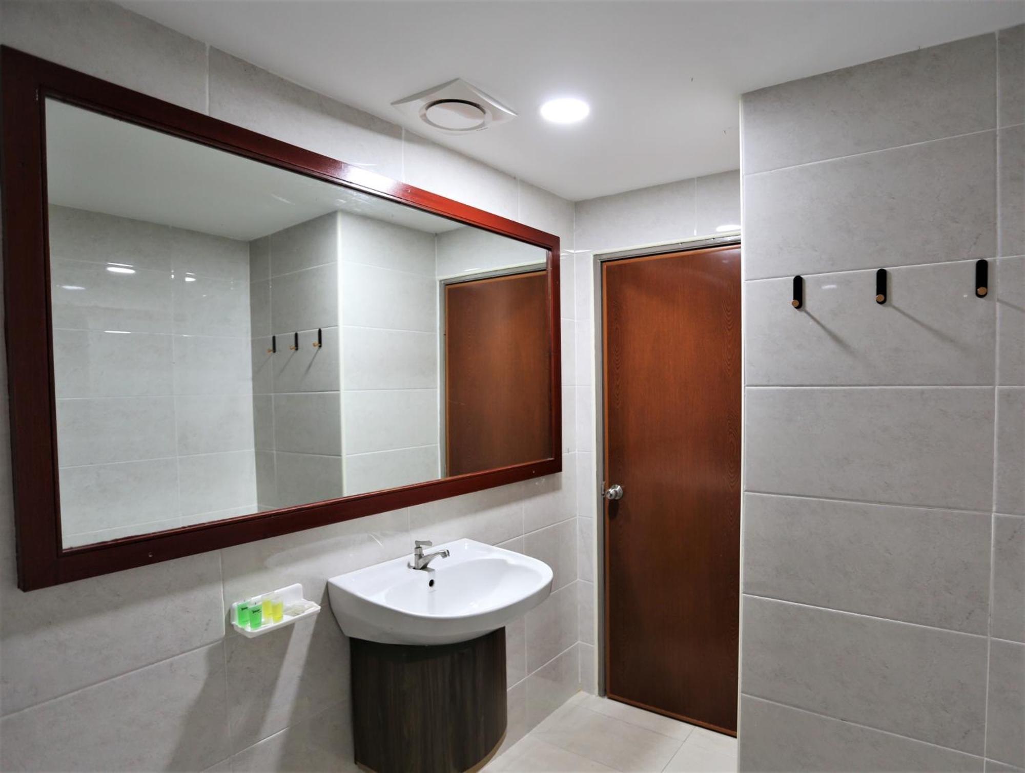 Orkid Hotel At Bukit Bintang Куала-Лумпур Екстер'єр фото