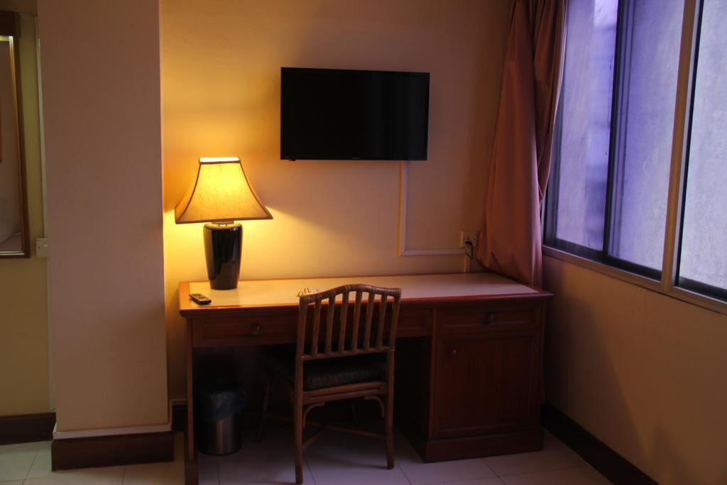 Orkid Hotel At Bukit Bintang Куала-Лумпур Екстер'єр фото